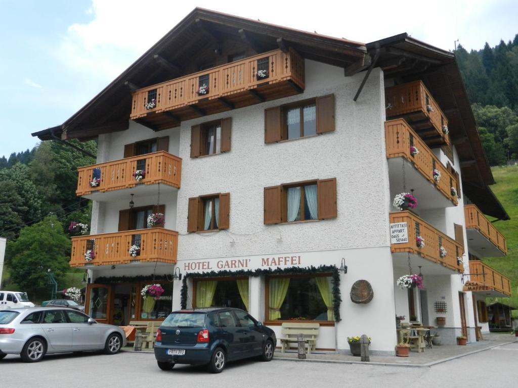 Maffei Hotel Pinzolo Exterior foto